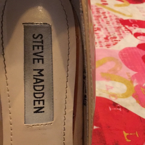 Steve Madden Blush Patent Leather Platforms - Picture 6 of 6